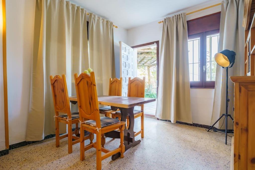 Сasa de vacaciones Casa Felic 12 Personen, Familiehuis Met Hottub Lloret de Mar
